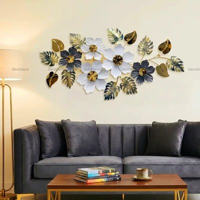 Elegant Metallic Floral Designed Wall Decor